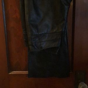 Lamb leather pants in black